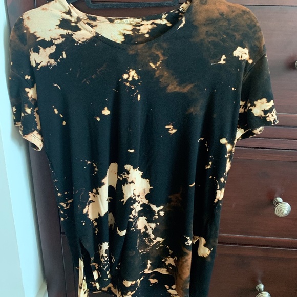 Bleach Dye Top - Picture 3 of 4